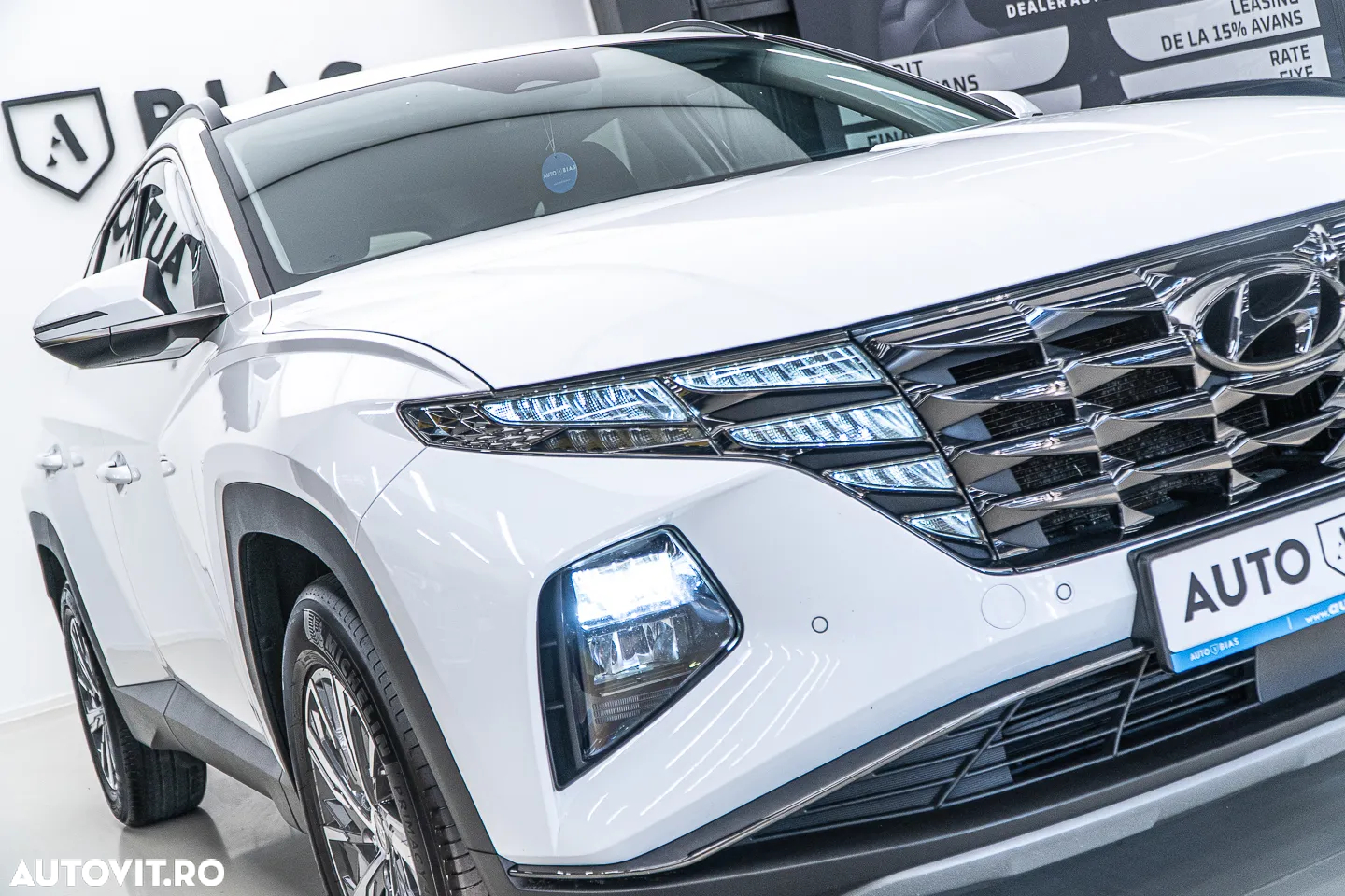 Hyundai Tucson 1.6 T-GDi HEV 2WD Select - 29