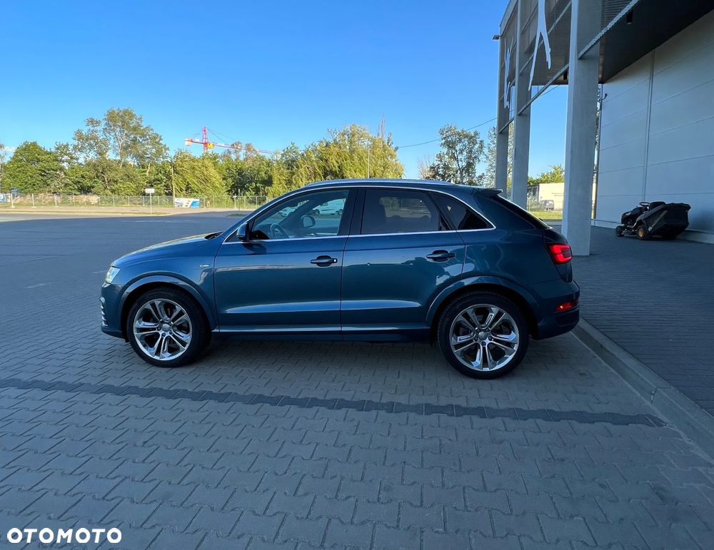 Audi Q3 2.0 TFSI Quattro S tronic design - 6