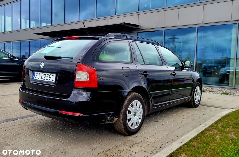Skoda Octavia 2.0 TDI DPF Elegance - 5