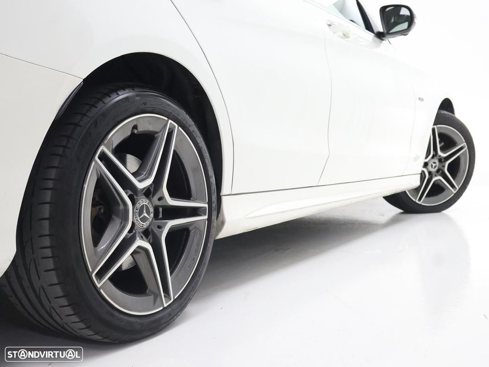 Mercedes-Benz C 300 de AMG Line - 10