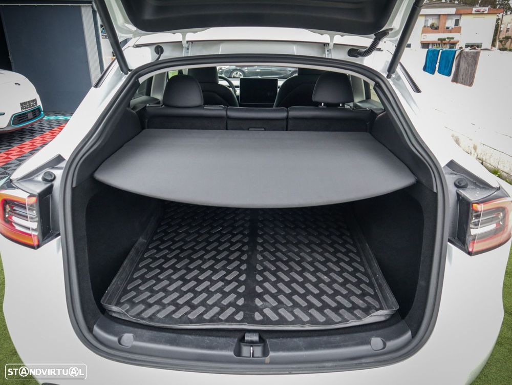Tesla Model Y Performance Tração Integral - 9