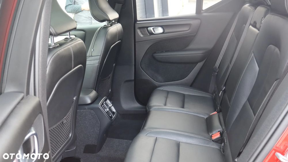 Volvo XC 40 T5 AWD Momentum Pro - 15