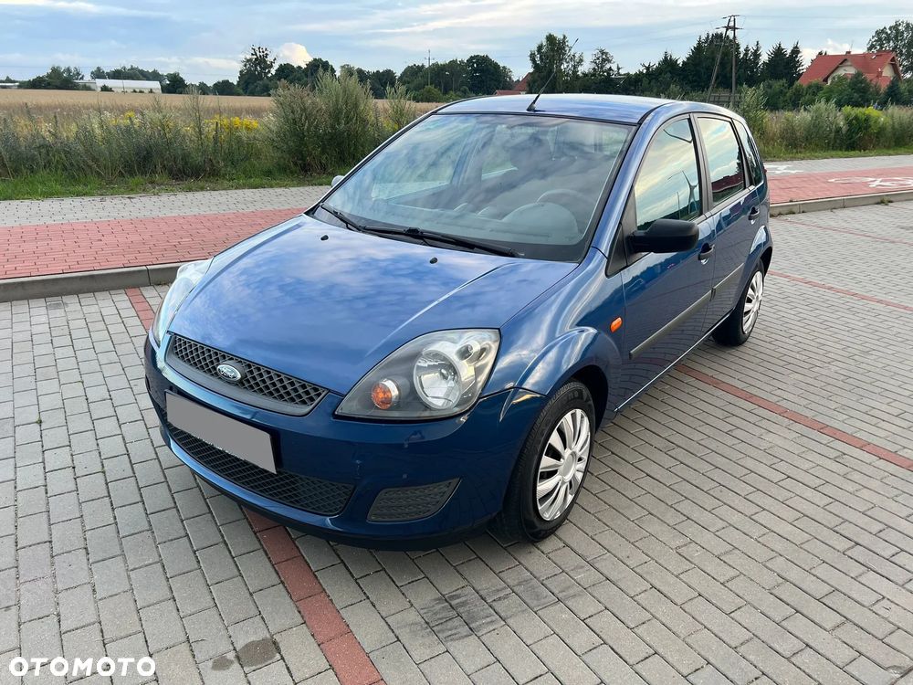 Ford Fiesta 1.4 Ambiente - 9