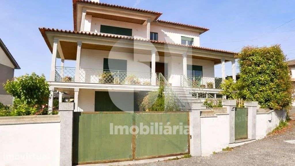 Moradia Isolada T4 - Grande imagem: 2/20