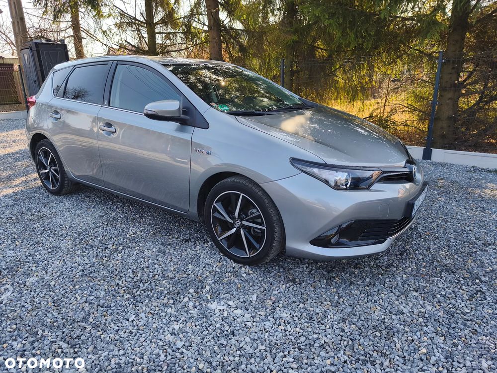 Toyota Auris - 11