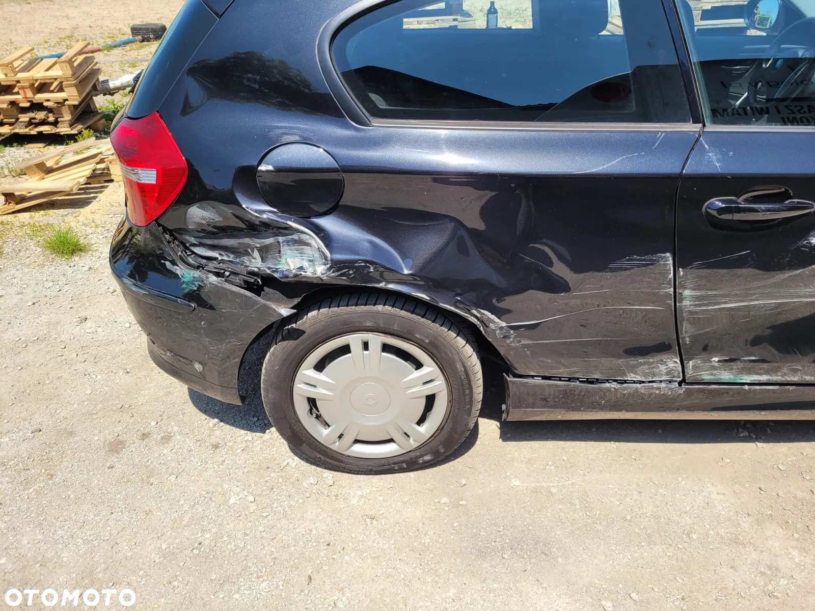 BMW Seria 1 120i - 13
