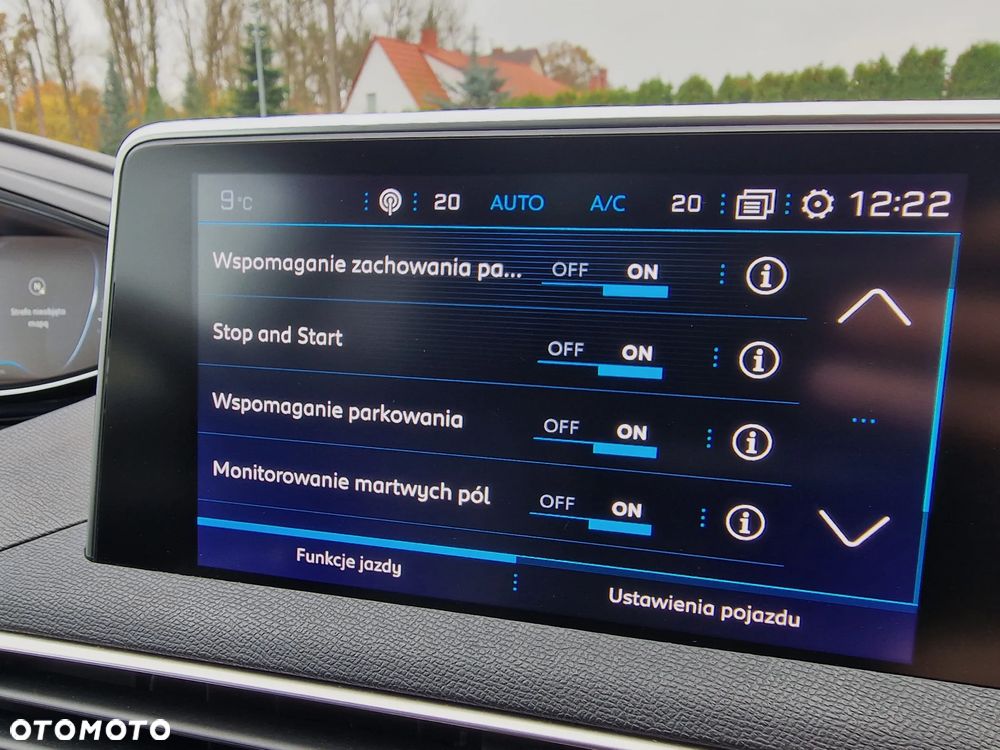 Peugeot 3008 1.5 BlueHDi Allure S&S - 28