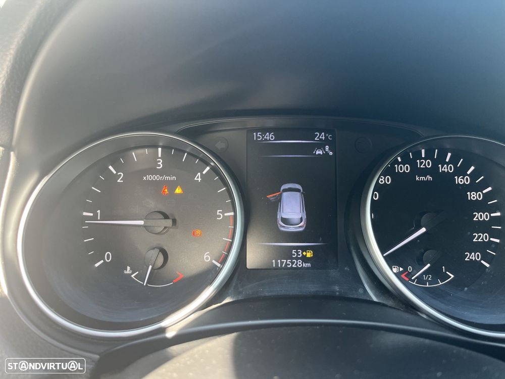 Nissan Qashqai 1.5 dCi Tekna - 10