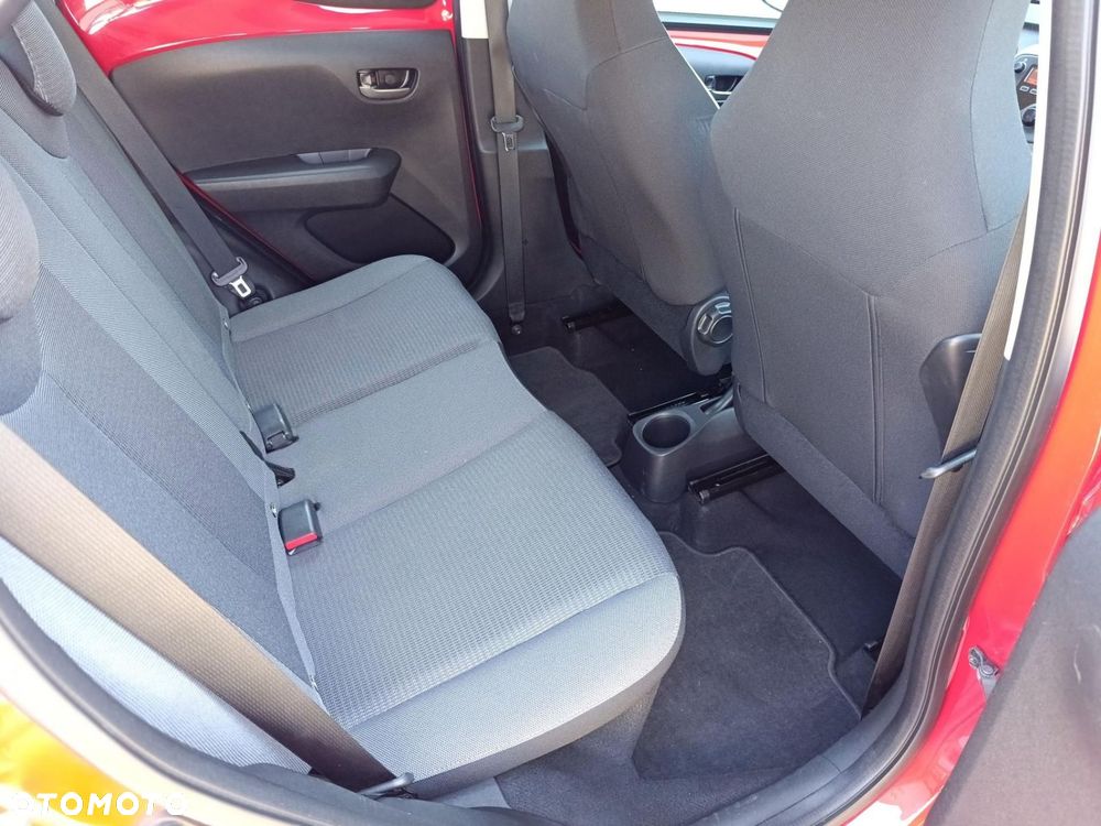 Toyota Aygo - 16