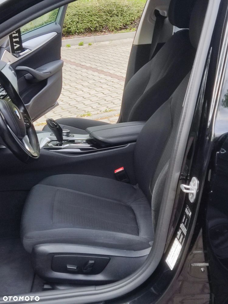 BMW Seria 5 520d - 19