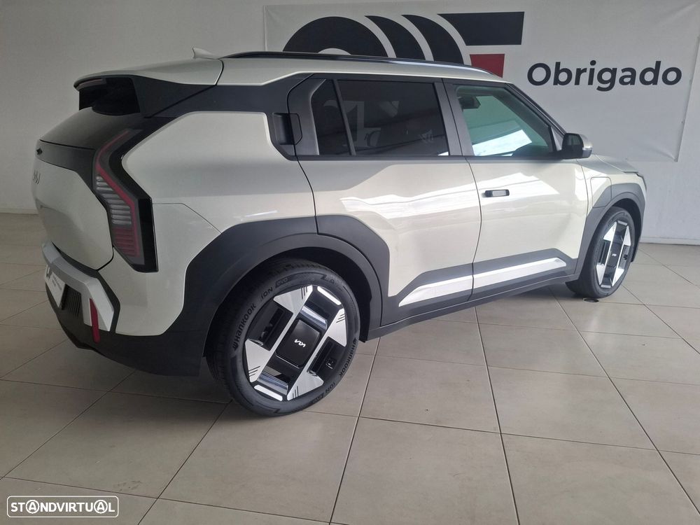 Kia EV3 81.4 kWh Tech - 4