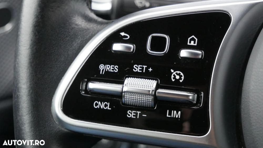 Mercedes-Benz CLA - 34