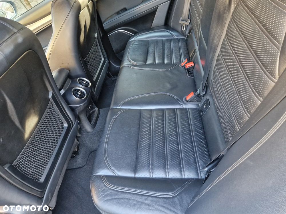 Alfa Romeo Stelvio 2.0 Turbo Executive Q4 - 9