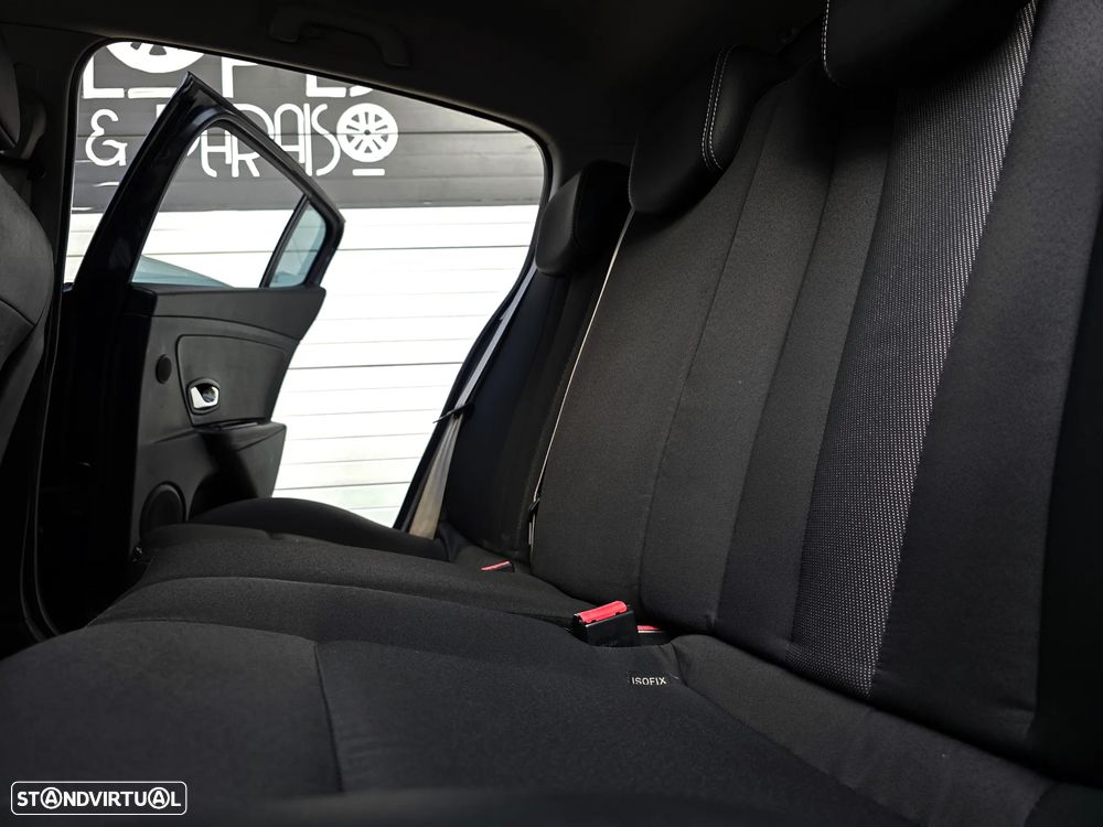 Renault Mégane 1.5 dCi Bose Edition SS - 52