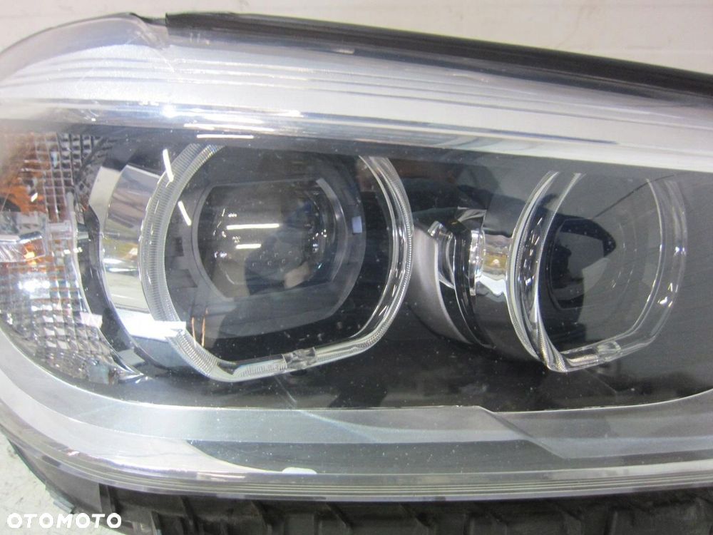 BMW X3 G01 USA LAMPA LEWA PRZEDNIA PRZÓD PRAWA 8496822 7466122 63117466122 - 4
