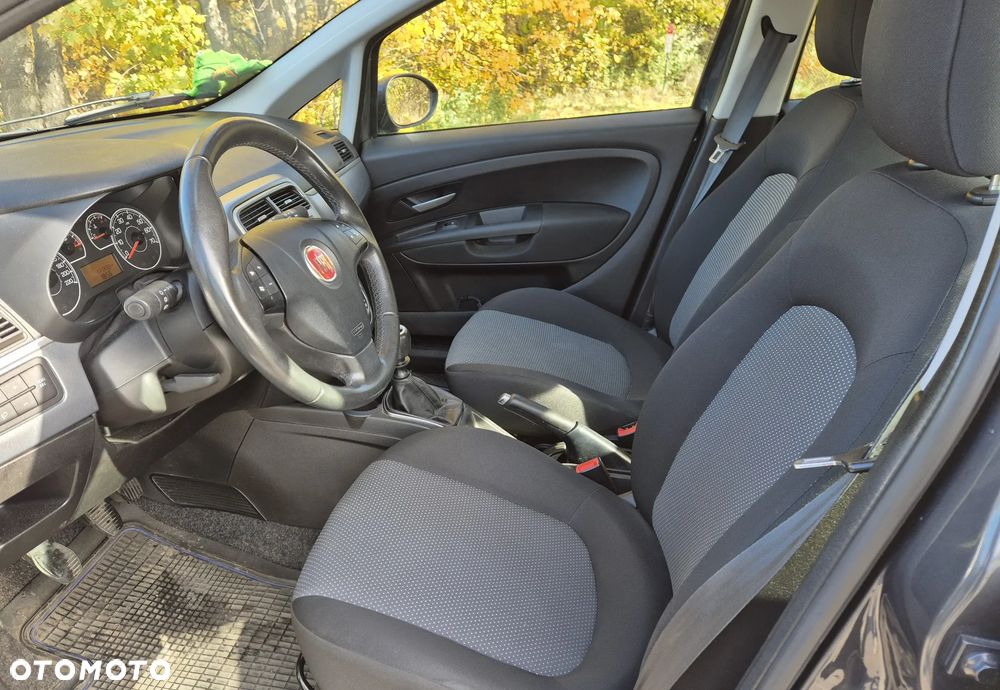 Fiat Grande Punto - 5