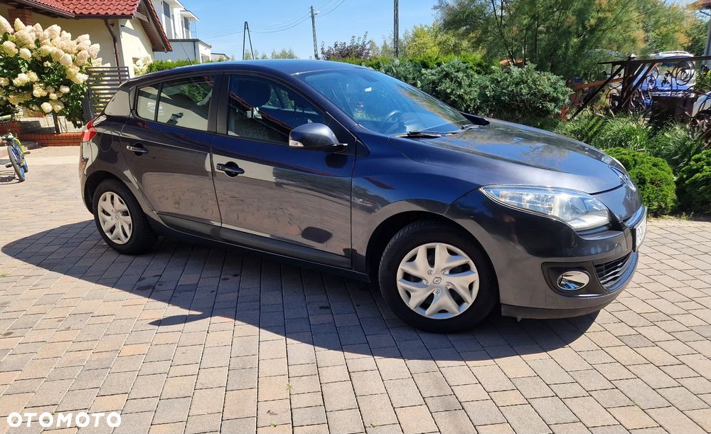 Renault Megane - 2