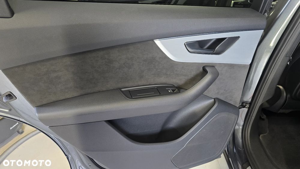 Audi Q7 55 TFSI mHEV Quattro S Line Tiptr - 9