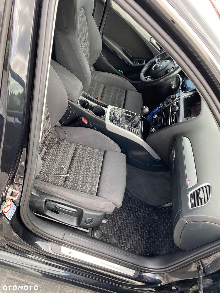 Audi A4 Limousine - 5