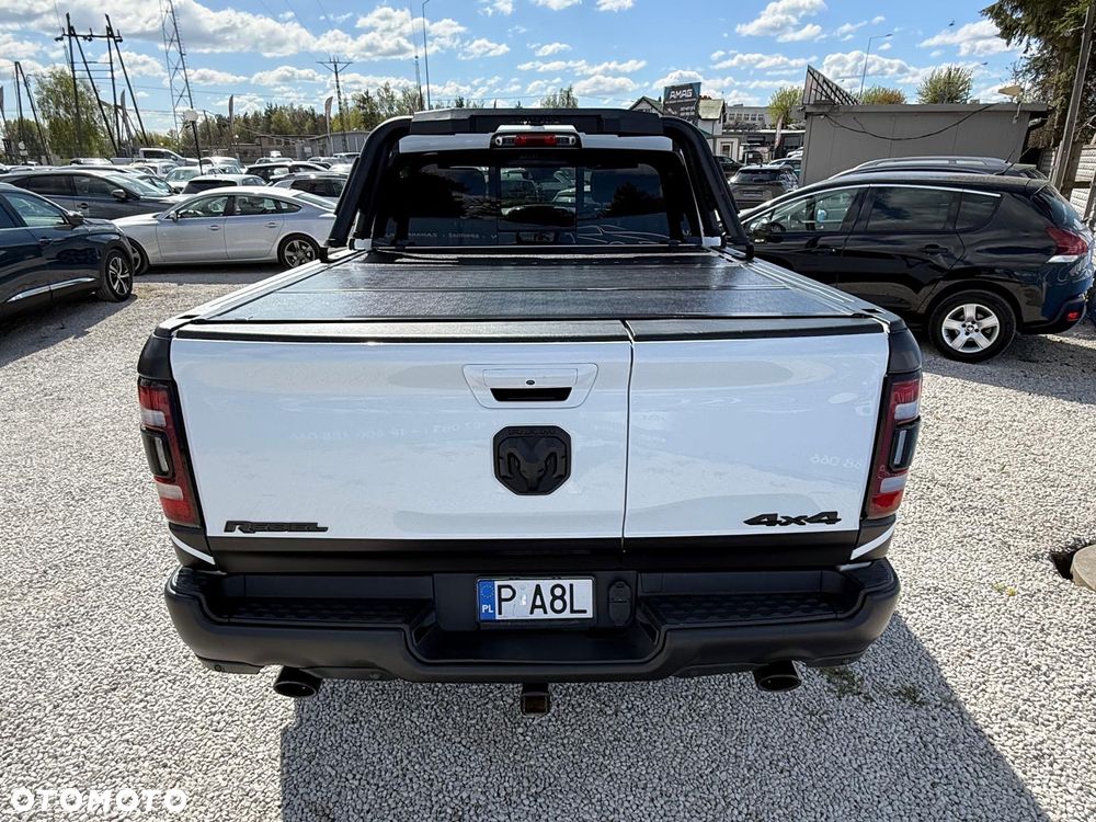 Dodge RAM - 6