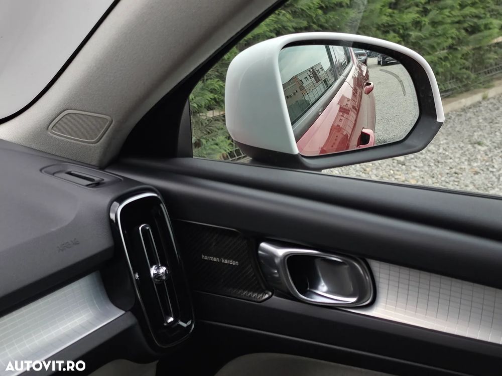 Volvo XC 40 D4 AWD Geartronic Inscription - 26