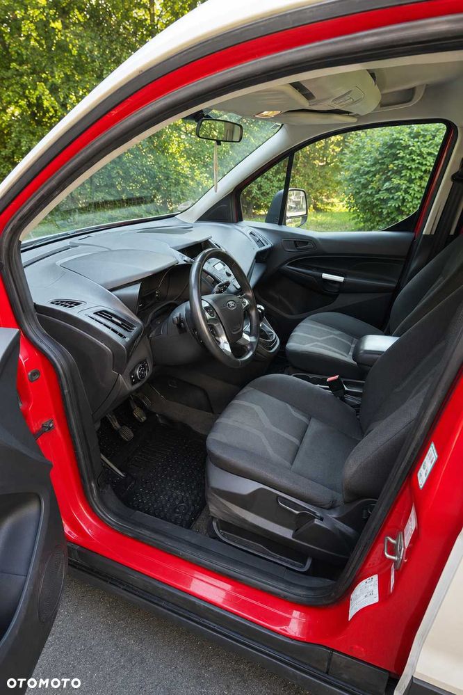Ford Tourneo Connect - 3