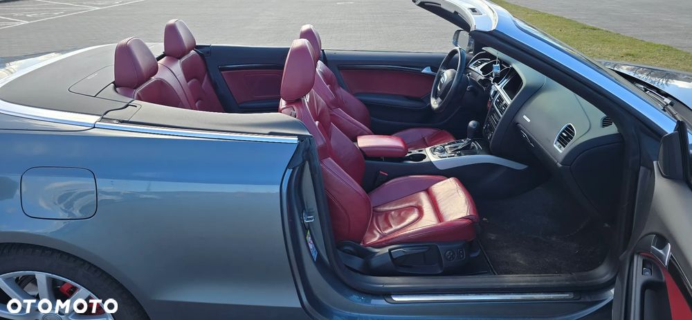 Audi A5 Cabrio - 12
