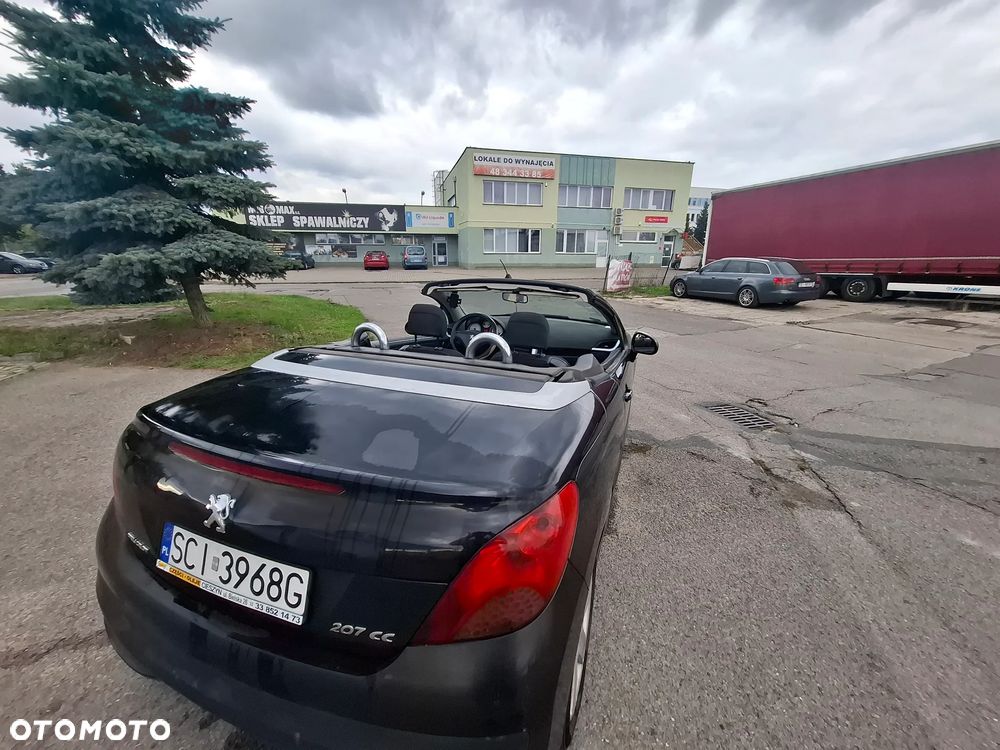 Peugeot 207 CC 1.6 Intense - 27