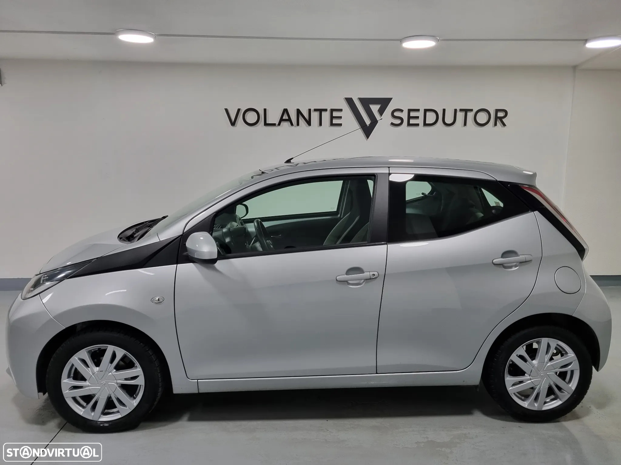 Toyota Aygo 1.0 X-Play - 5
