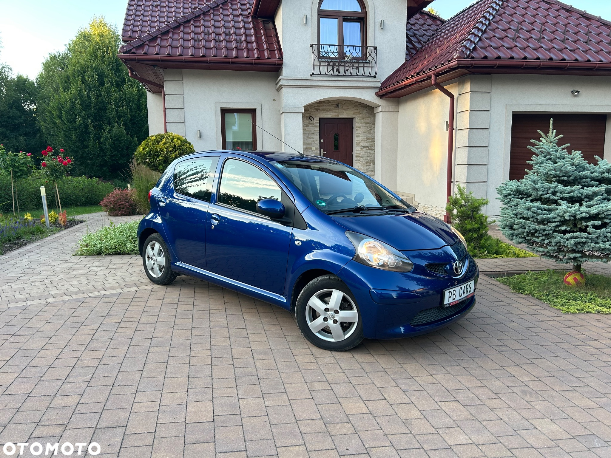 Toyota Aygo Blue - 5