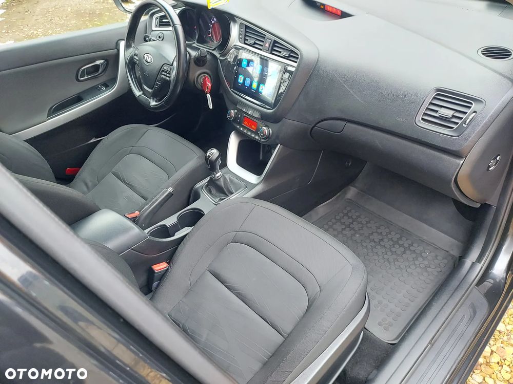 Kia Ceed 1.6 CRDi M - 24