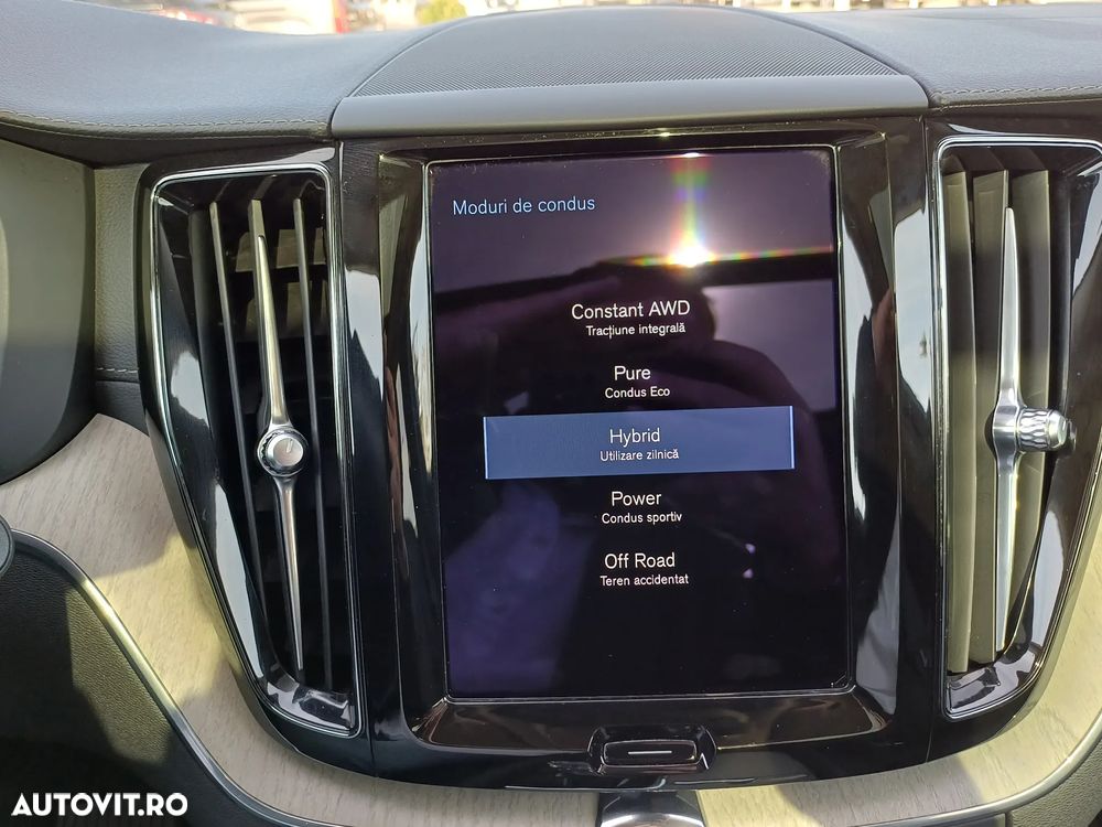 Volvo XC 60 Recharge T8 Twin Engine eAWD Inscription - 36