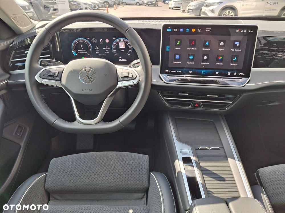 Volkswagen Passat - 24