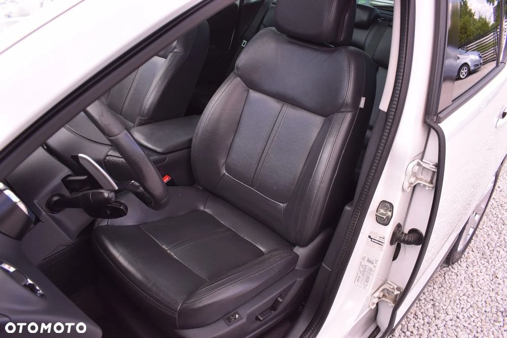 Peugeot 3008 2.0 HYbrid4 - 8