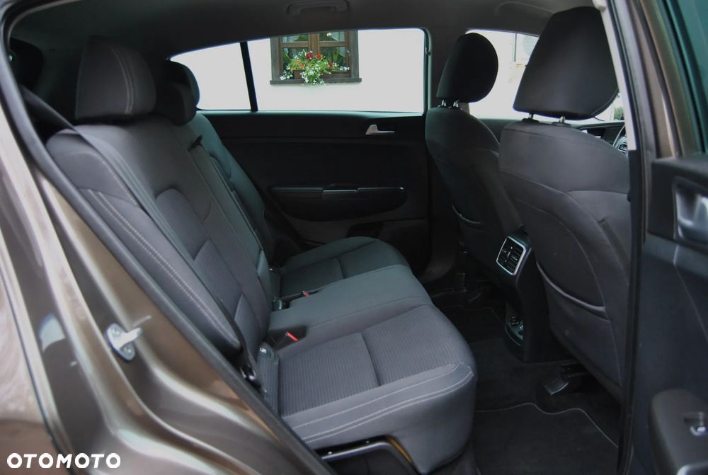 Kia Sportage 1.6 GDI 2WD VISION - 8