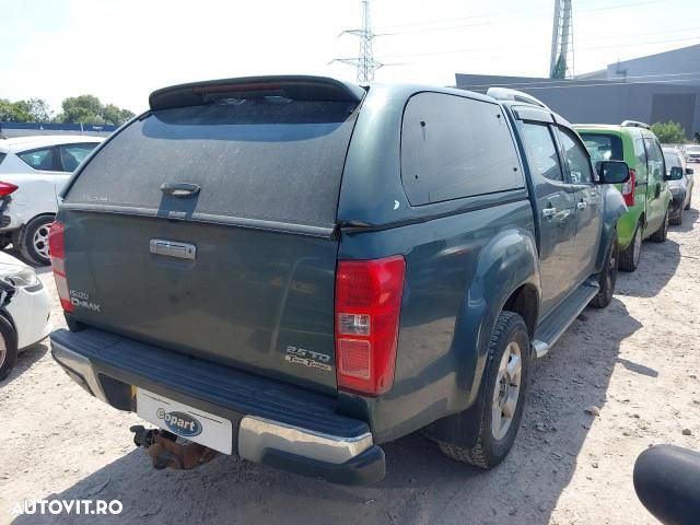 Dezmembrez Isuzu D-Max 2 [2011 - 2015] Double Cab pickup 4-usi 2.5 d - 3