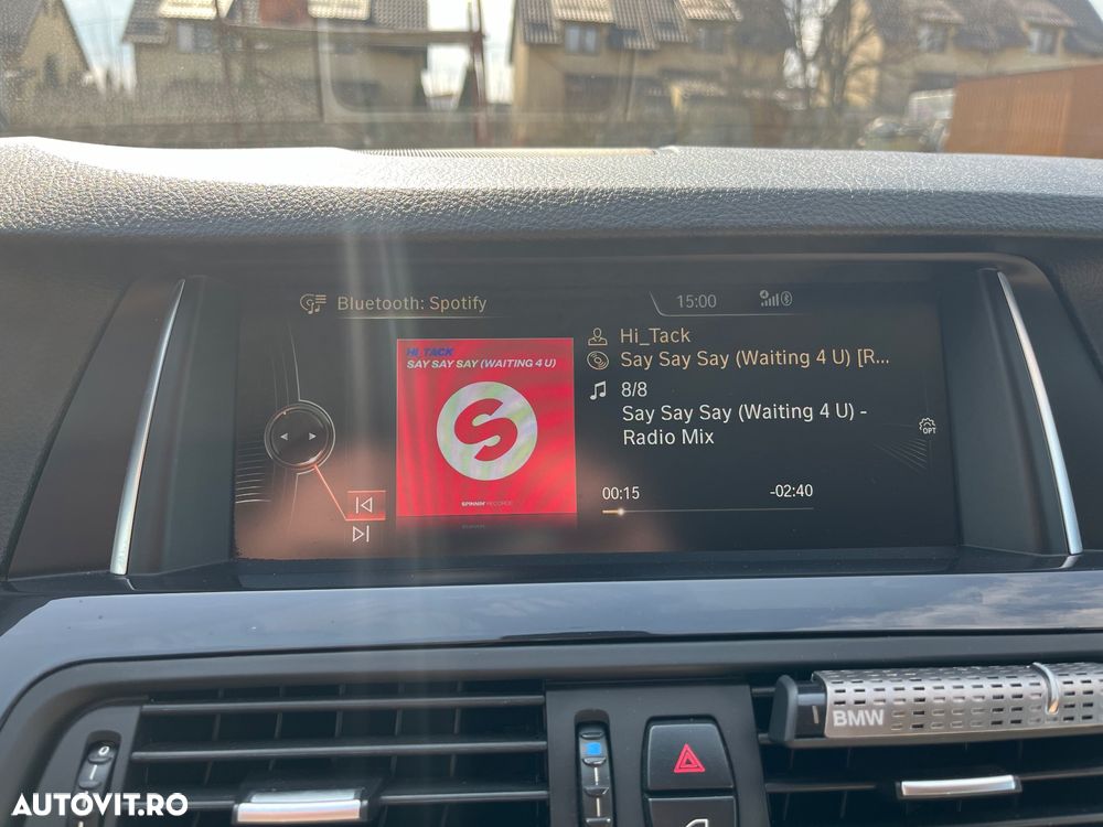 BMW Seria 5 518d Aut. - 33