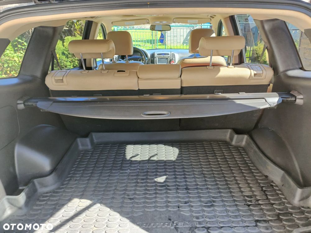 Hyundai Santa Fe 2.0 CRDi Premium 4WD - 9
