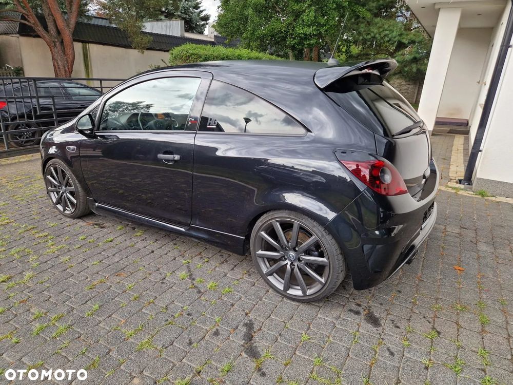 Opel Corsa - 4