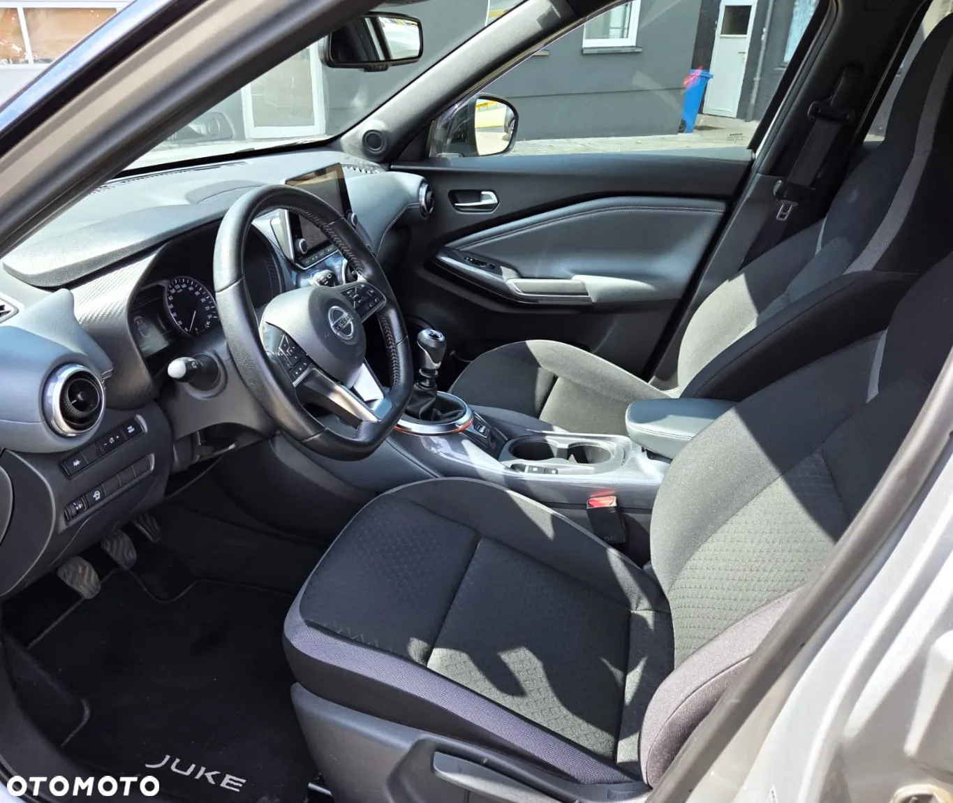 Nissan Juke 1.0 DIG-T N-Connecta - 21