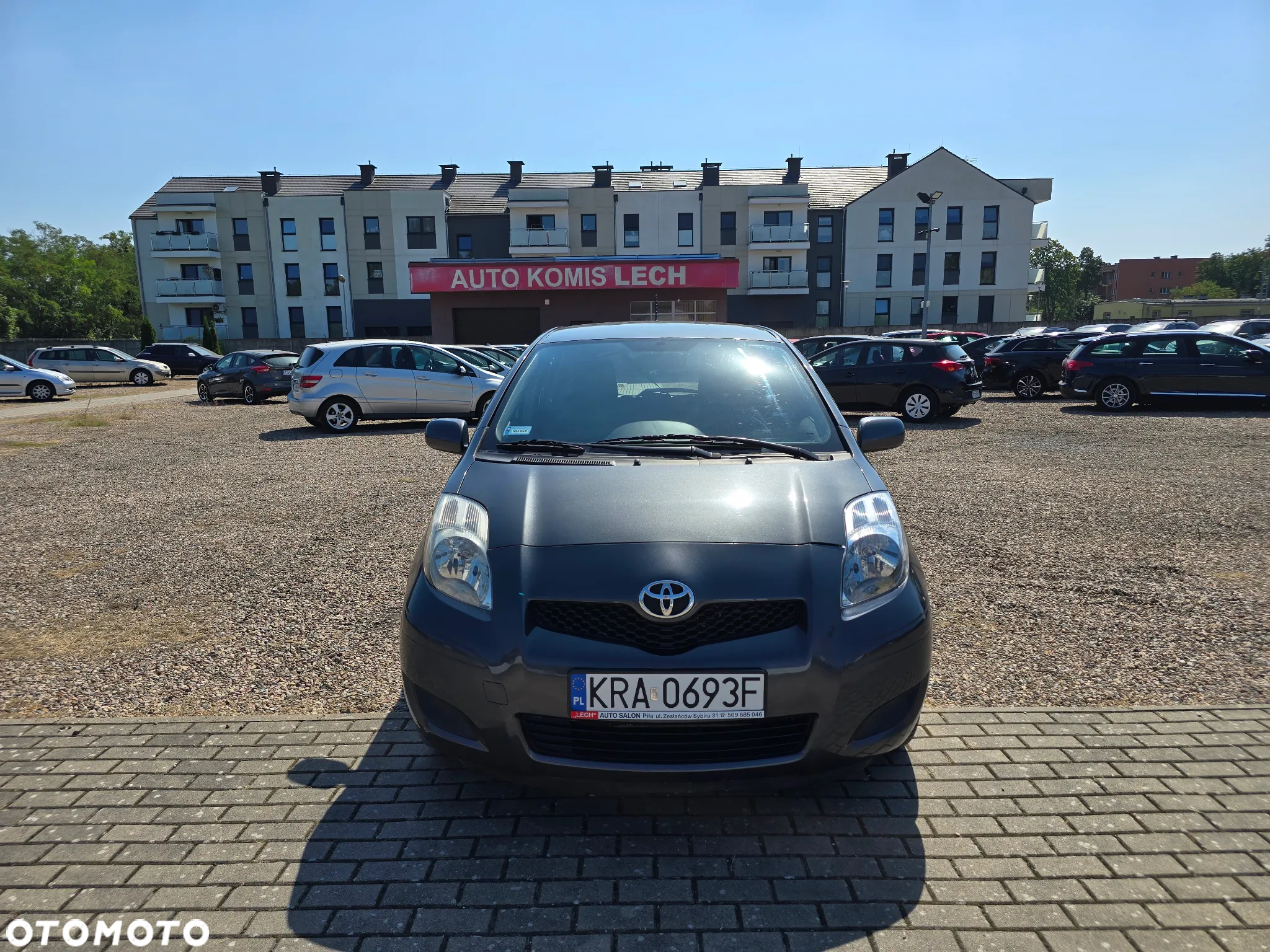 Toyota Yaris 1.33 Premium - 2