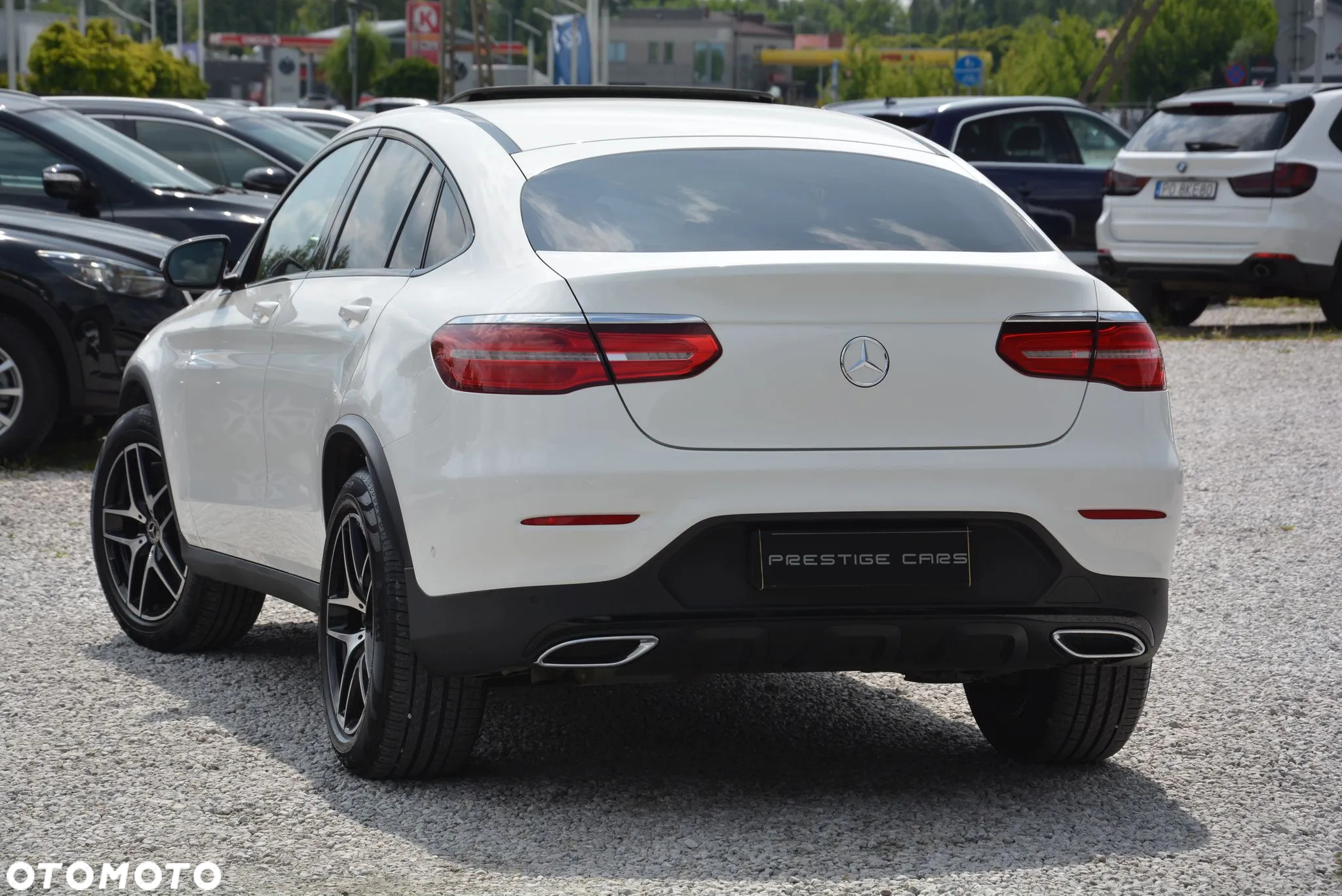 Mercedes-Benz GLC 250 d Coupe 4Matic 9G-TRONIC AMG Line - 14