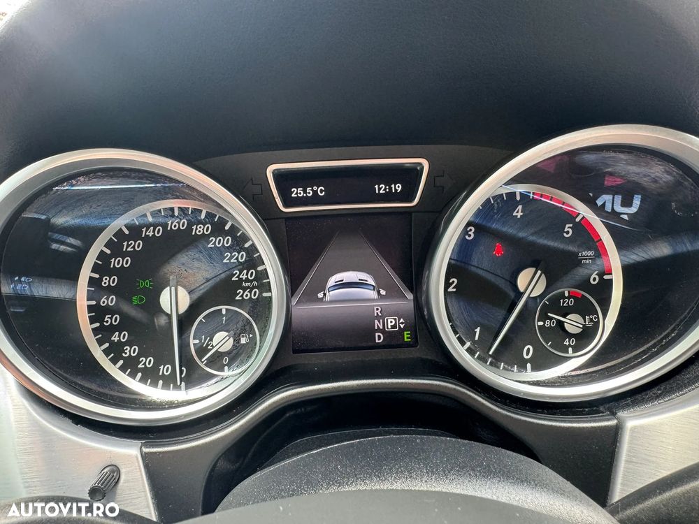 Mercedes-Benz ML 250 BlueTec 4MATIC Aut - 3
