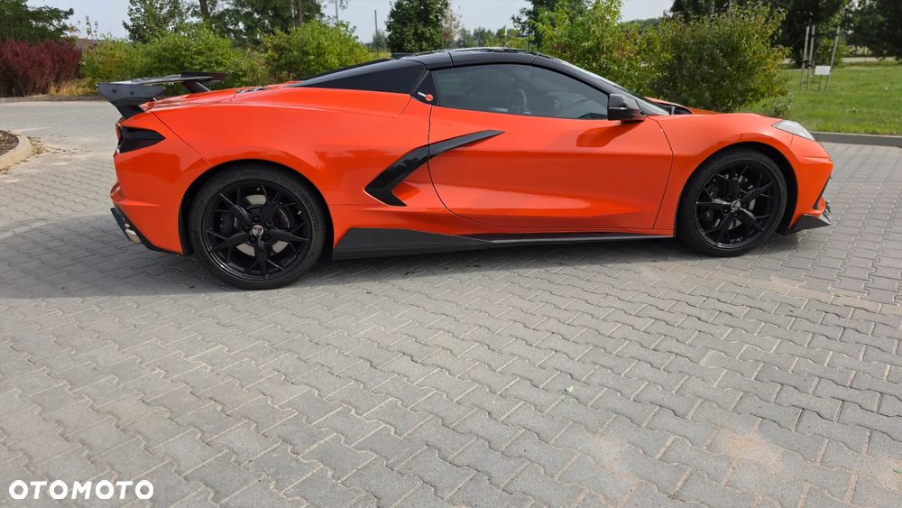Chevrolet Corvette - 5