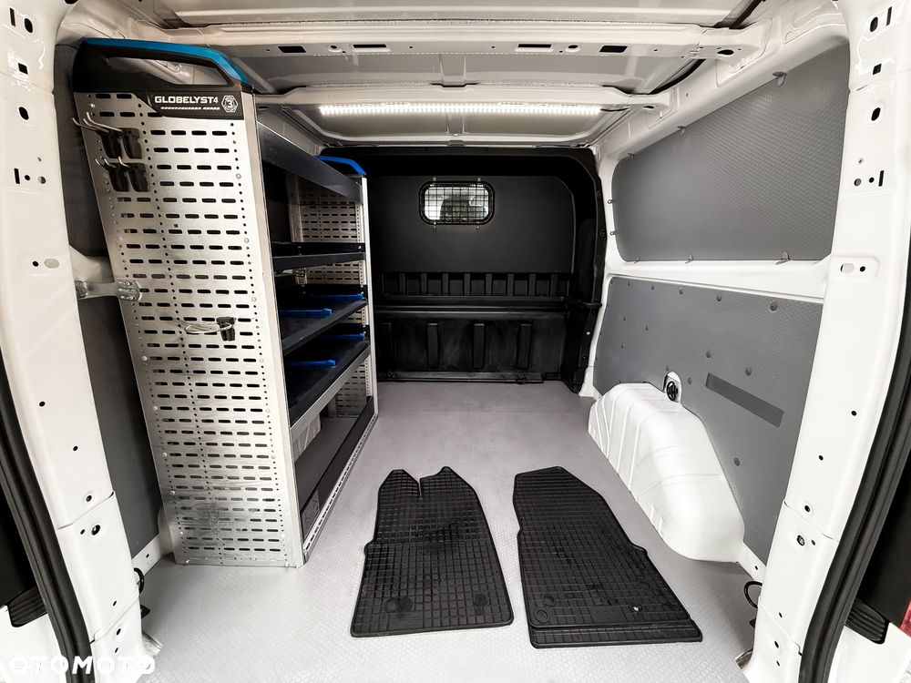 Ford Transit Custom - 12