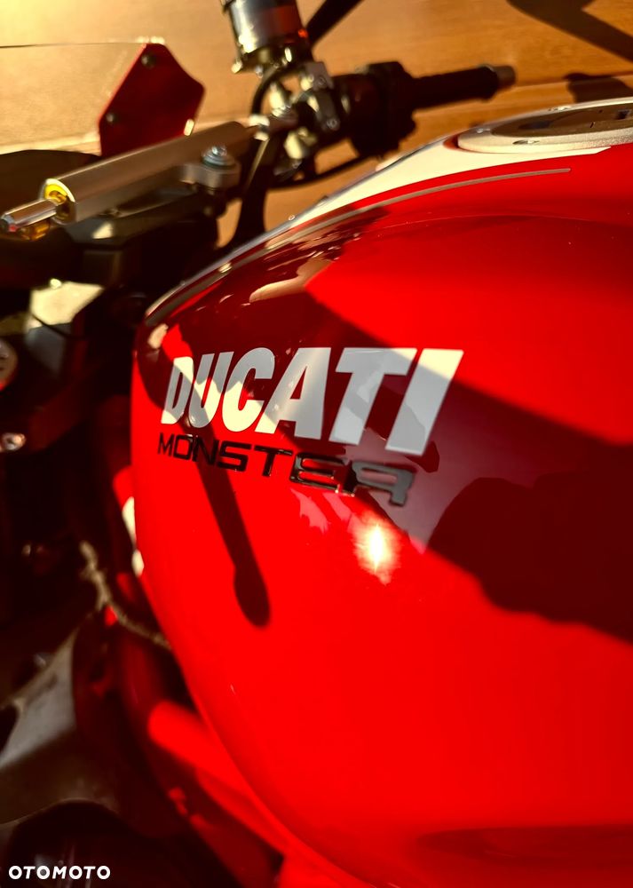 Ducati Monster - 35