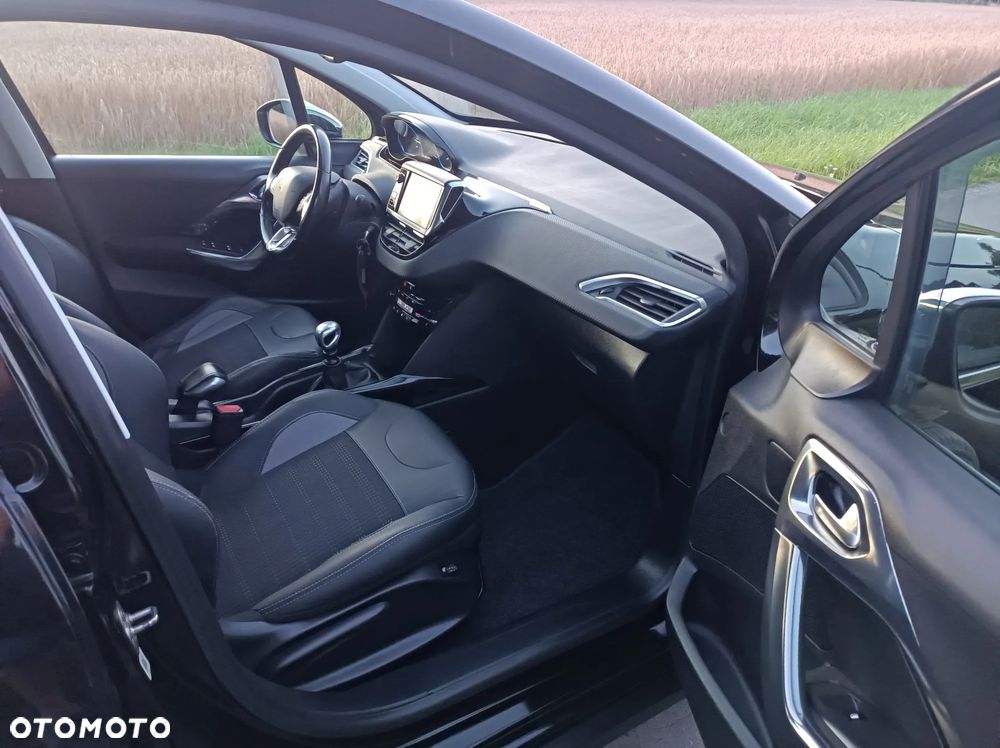 Peugeot 2008 PureTech 130 Stop&Start GT-Line Edition - 10