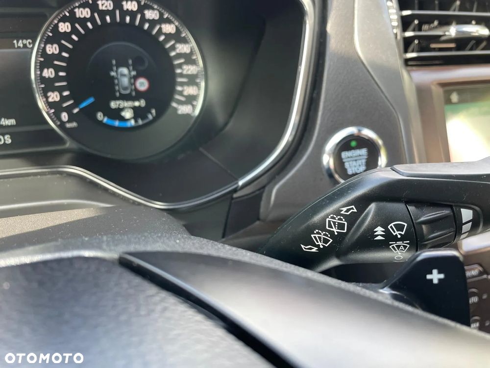 Ford Mondeo - 18