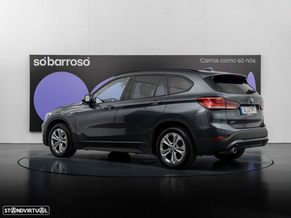 BMW X1 25 e xDrive Corporate Edition - 4