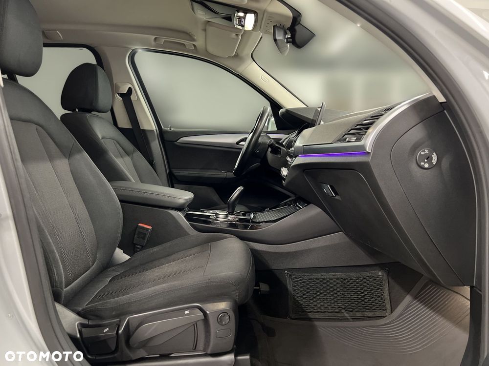 BMW X3 - 11